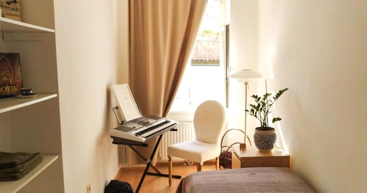 'mozart' In A Shared Habitación en casa particular